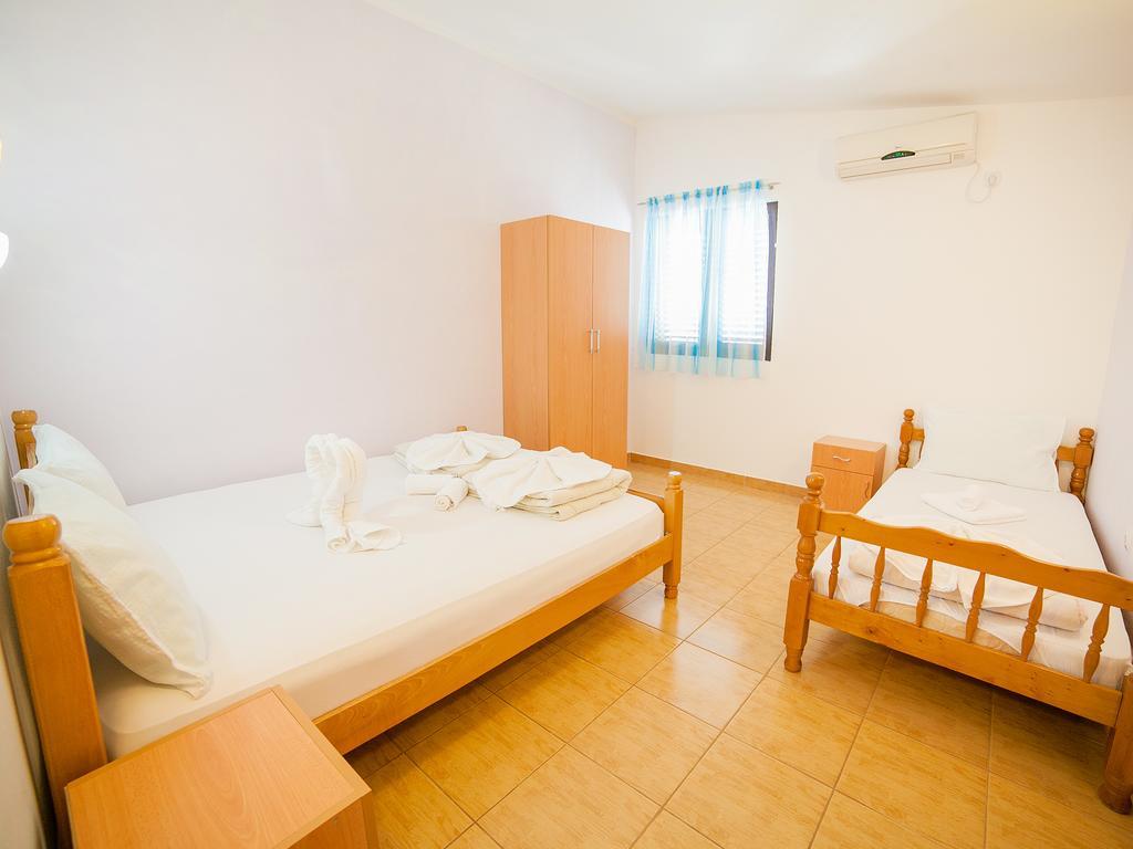 Apartments Viktorija Petrovac Habitación foto